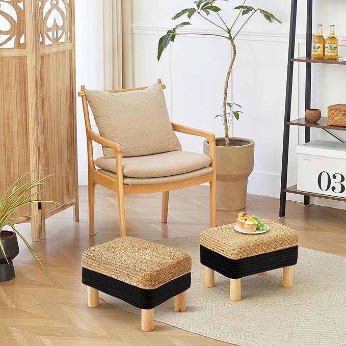 Ottoman Foot Stool Rectangular Footrest Natural Seagrass Footstool with Wooden Legs Hand Weave Multifunctional Modern Dressing Stool, Sofa Side Table for Bedroom for Living Room (Black)