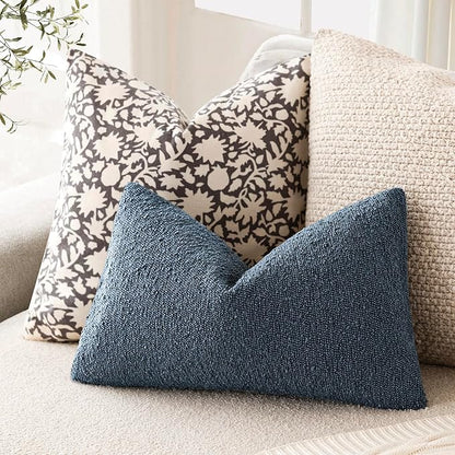 Foindtower Pack of 2 Textured Boucle Throw Pillow Covers Accent Solid Decorative Lumbar Pillow Cases Cozy Couch Cushion Case for Chair Sofa Bedroom Living Room Home Decor 12x20 Inch Dark Blue
