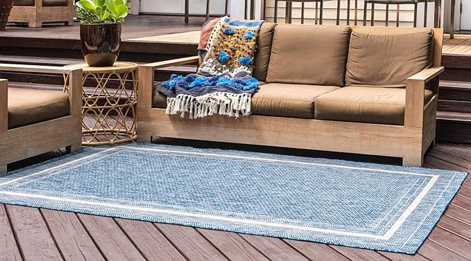 Unique Loom Outdoor Border Collection Area Rug - Soft Border (7' 1" x 10' Rectangle, Blue/ Ivory)