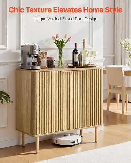 VEVOR Fluted Cabinet, Buffet Cabinet with 2-Tier Storage, Coffee Bar Cabinet with Adjustable Shelves, Sideboard Buffet for Hallway, Entryway, Living Room, or Kitchen, Oak