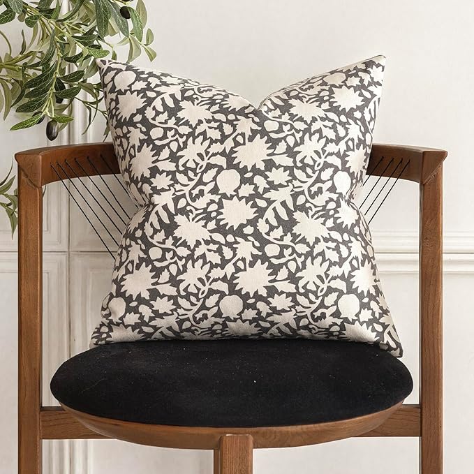 Foindtower Set of 2 Decorative Neutral Floral Throw Pillow Covers Accent Farmhouse Cushion Covers Boho Vintage Pillowcase for Couch Sofa Bedroom Living Room Home Decor,18×18 Inch,Rustic Gray