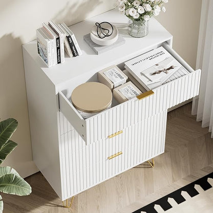 White Dresser for Bedroom, Fluted Modern Dresser with Gold Pulls and 5 Drawers, 15.7" D x 31.5" W x 47.2" H