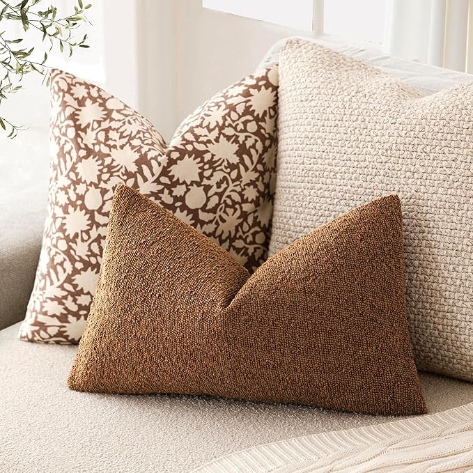 Foindtower Pack of 2 Textured Boucle Throw Pillow Covers Accent Solid Decorative Lumbar Pillow Cases Cozy Couch Cushion Case for Chair Sofa Bedroom Living Room Home Decor 12x20 Inch Hazel Brown