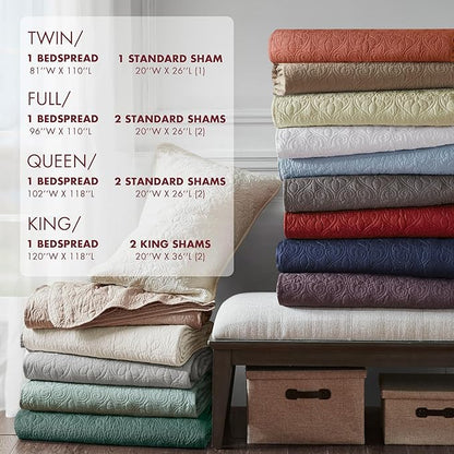 Madison Park Quebec King Size Quilt Bedding Set - Red , Damask – 3 Piece Bedding Quilt Coverlets – Ultra Soft Microfiber Bed Quilts Quilted Coverlet