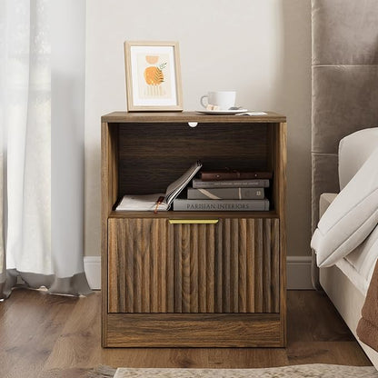 3-Piece Modern Bedroom Furniture Set, Wide 7-Drawer Dresser & 1-Drawer Nightstands Set of 2, Natural Wood Dresser and Nightstand Sets for Bedroom, Hallway, Walnut