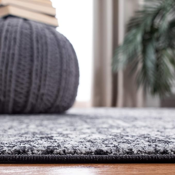 SAFAVIEH Evoke Collection Area Rug - 5'3" Square, Black & Grey, Distressed Design, Non-Shedding & Easy to Clean, Ideal for Living Room, Bedroom, Dining Space (EVK256R)