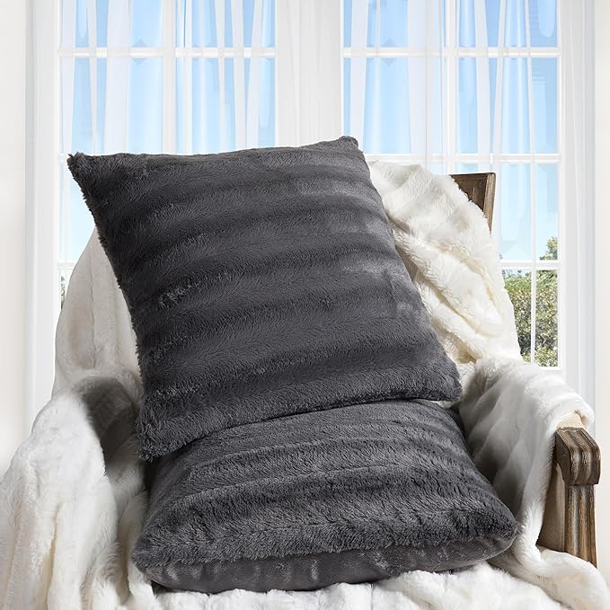Cheer Collection Faux Fur Throw Pillows - Decorative Pillows for Couch, Bed Throw Pillows, Grey Accent Pillows for Bedroom or Living Room Aesthetic, Set of 2 Furry Throw Pillows, 20" x 20"