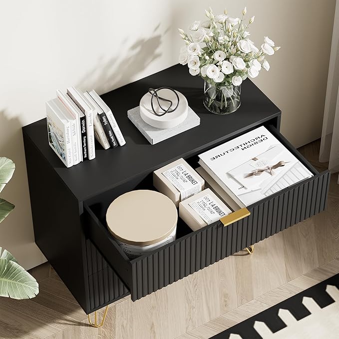 Black Dresser for Bedroom, Fluted Modern Dresser with Gold Pulls and 3 Drawers, 15.7" D x 31.5" W x 29.5" H