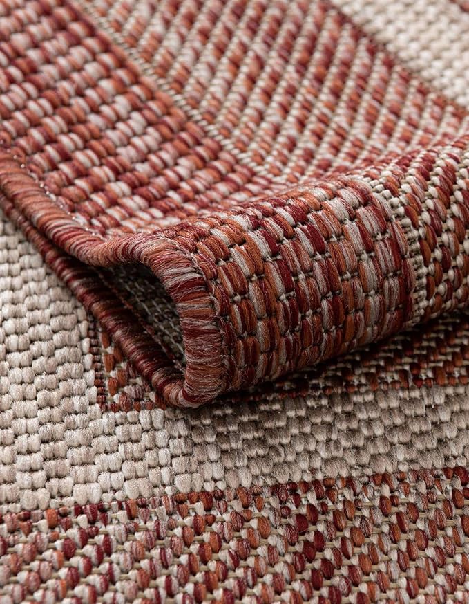 Unique Loom Outdoor Border Collection Area Rug - Soft Border (7' 10" Round Rust Red/Ivory)