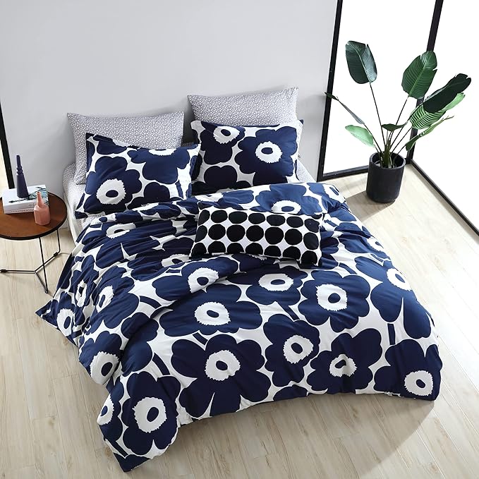 Marimekko - King Comforter Set, Cotton Bedding with Matching Shams, Lightweight Home Decor for All Seasons (Unikko Indigo, King)