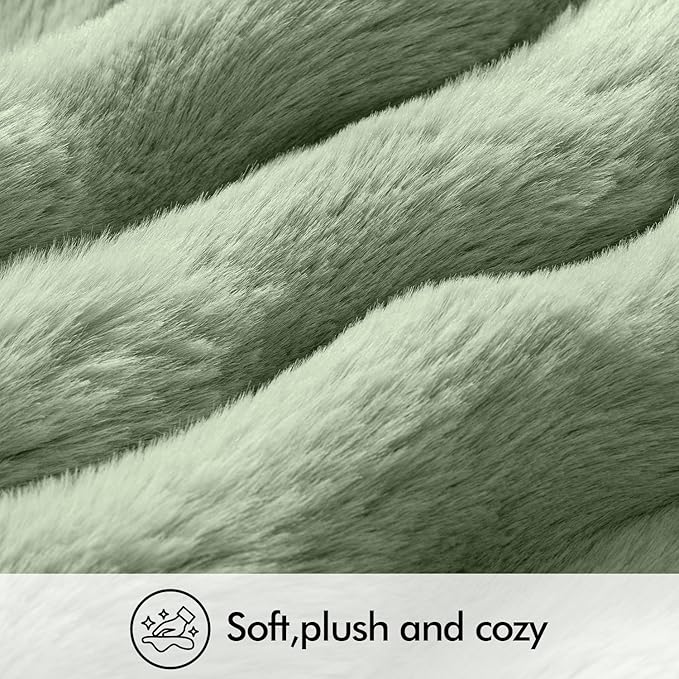 MIULEE Faux Fur Pillow Covers Thick Soft Plush Throw Pillows Luxury Home Decor for Couch Bed Bedroom Living Room Sofa,20x20 Inch Pack of 2 Sage Green