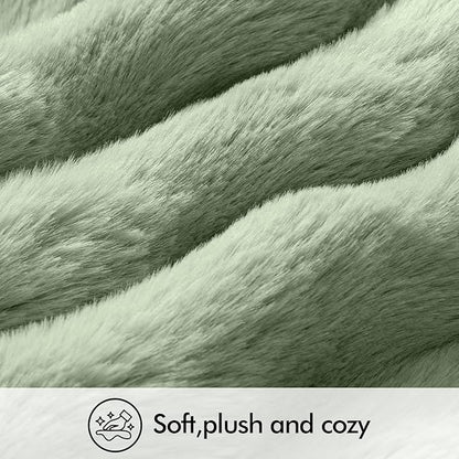 MIULEE Faux Fur Pillow Covers Thick Soft Plush Throw Pillows Luxury Home Decor for Couch Bed Bedroom Living Room Sofa,18x18 Inch Pack of 2 Sage Green