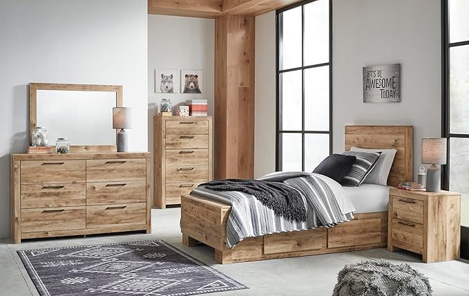 Signature Design by Ashley Hyanna Rustic 5 Drawer Chest, Rustic