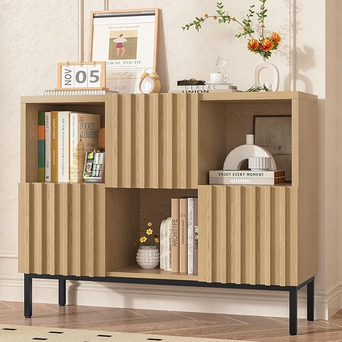 Vabches Fluted Short Bookcase, 6 Cube Storage Organizer with Doors, Modern 2-Tier Open Bookshelf for Home and Office, Wood Floor Standing Display Cabinet Rack, Natural