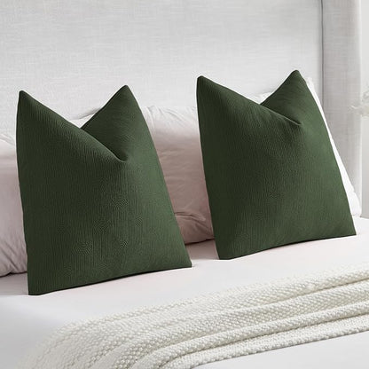 FUTEI Christmas Dark Green Chenille Decorative Throw Pillow Covers 18x18 Inch Set of 2,Soft Cozy Striped Geometric Patterns Cushion Cases,Modern Home Decor for Couch Bed Living Room