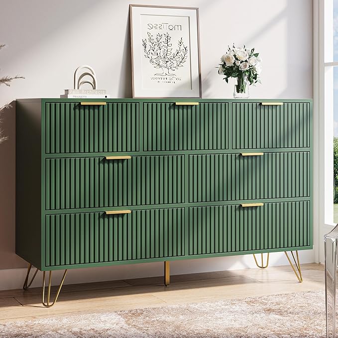 Green Dresser for Bedroom, 7 Drawer Dresser with Gold Pulls, Wide Chest of Drawers for Bedroom, Entryway, 47.2" L x 15.7" D x 31.4" H