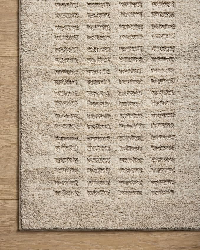 Loloi Amber Lewis Monty Collection MOT-03 Ivory/Beige 2'-7" x 4', .50" Pile Height, Area Rug