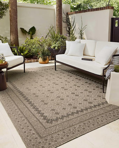 Loloi Chris Loves Julia Providence Collection PRC-06 Charcoal/Dove 5' x 7'-7", .12" Pile Height, Indoor/Outdoor Area Rug