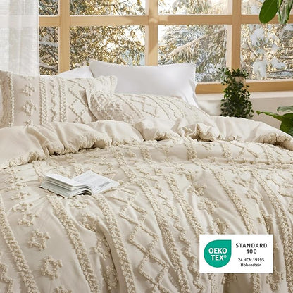 Bedsure Tufted Boho Comforter Set Oversized Queen - Beige Boho Bed Set, GentleSoft™ 3 Pieces Farmhouse Shabby Chic Embroidery Bedding, Gifts for Woman, Soft Jacquard Comforter for All Seasons