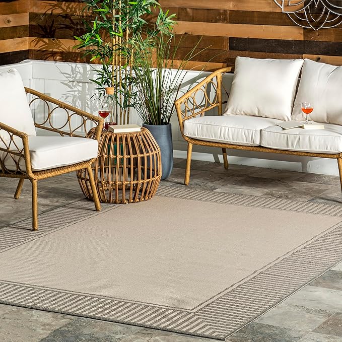 nuLOOM 9' x 12' Outdoor Area Rug, Casual Design with Striped Border, Stain Resistant, Highly Durable, for Patio, Balcony, Bedroom, Living Room, Dining Room, Bathroom, Light Grey