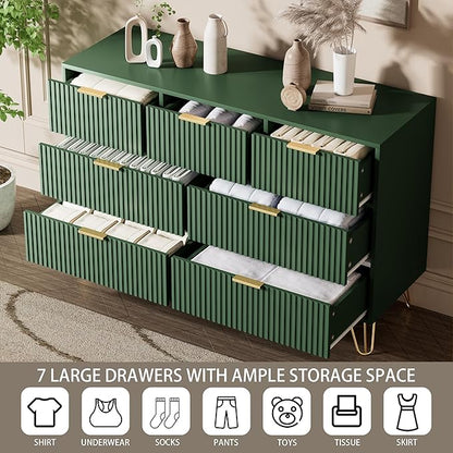 Dresser for Bedroom, Fluted Modern Dresser with Gold Pulls and 7 Drawers, 15.7" D x 47.2" W x 31.4" H, Green