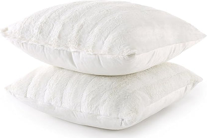 Cheer Collection Faux Fur Throw Pillows - Decorative Pillows for Couch, Bed Throw Pillows, White Accent Pillows for Bedroom or Living Room Aesthetic, Set of 2 Furry Throw Pillows, 18”x18”