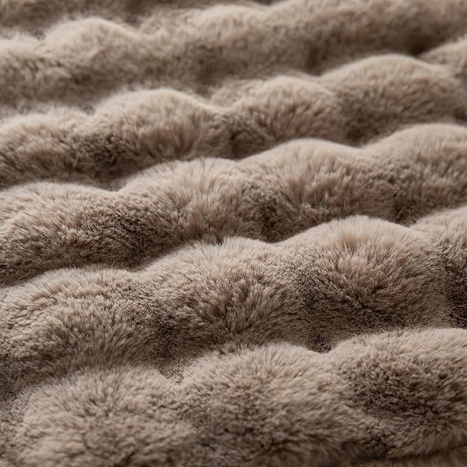 Pack of 2 Thick Plush Throw Pillow Covers Fluffy Wave Faux Fur Decorative Cushion Covers Soft Wool Pillowcase for Sofa Couch Livingroom 20x20 Inch Taupe