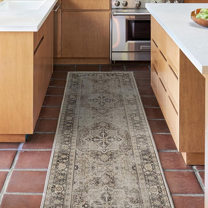 RUGGABLE Washable Vintage Area Rug – Kamran Hazel 9x12, Stain-Resistant, Non-Slip – Large Machine Washable Rugs for Living Room, Bedroom, Hallway, Entryway & Office–with Standard Pad