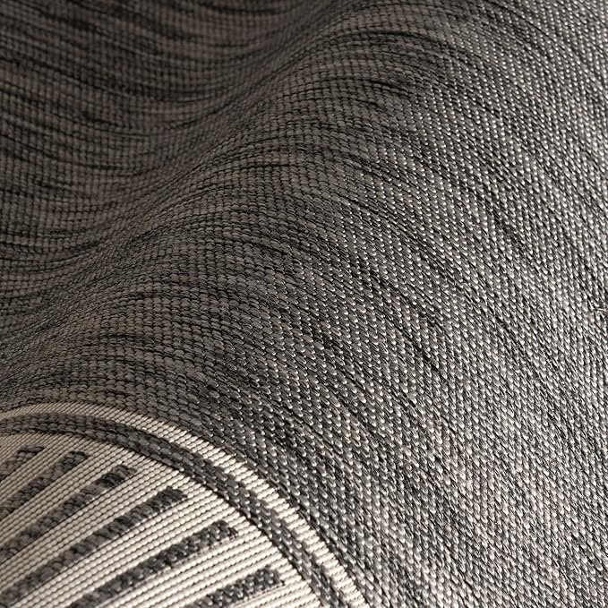 nuLOOM 4' x 6' Outdoor Area Rug, Casual Design with Striped Border, Stain Resistant, Highly Durable, for Patio, Balcony, Bedroom, Living Room, Dining Room, Bathroom, Steel