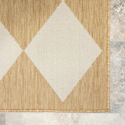 nuLOOM 4' x 6' Outdoor Performance Area Rug, Stain Resistant, Weather Resistant, High Traffic, Patio, Balcony, Outside, Sabina Tan