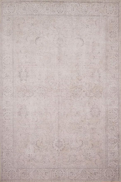 Loloi Loren Collection LQ-12 Sand 2'-6" x 7'-6" Runner Rug