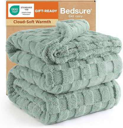 Bedsure GentleSoft King Size Blanket for Bed - Super Soft Cozy Blankets for Women Men Girls, Large Fuzzy Fleece Throw for Bedroom Decor, Sage Green,108x90 Inches