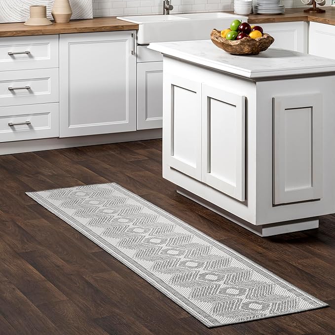 nuLOOM 2' x 8' Outdoor Tribal Geometric Area Rug, Stain Resistant, Weather Resistant, High Traffic, Patio, Balcony, Outside, Ranya Light Grey