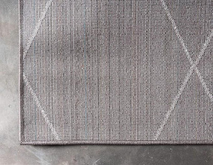 Unique Loom Trellis Frieze Collection Area Rug - Geometric (5' 1" x 8', Dark Gray/ Ivory)