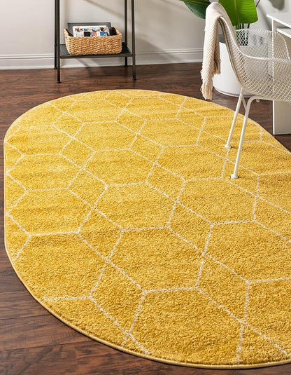 Unique Loom Trellis Frieze Collection Area Rug - Geometric (3' x 5' Oval, Yellow/ Ivory)