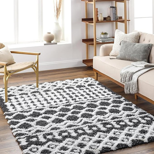 Livabliss Hapsburg Moroccan Shag Area Rug, 5'3" x 7'3", Black/White