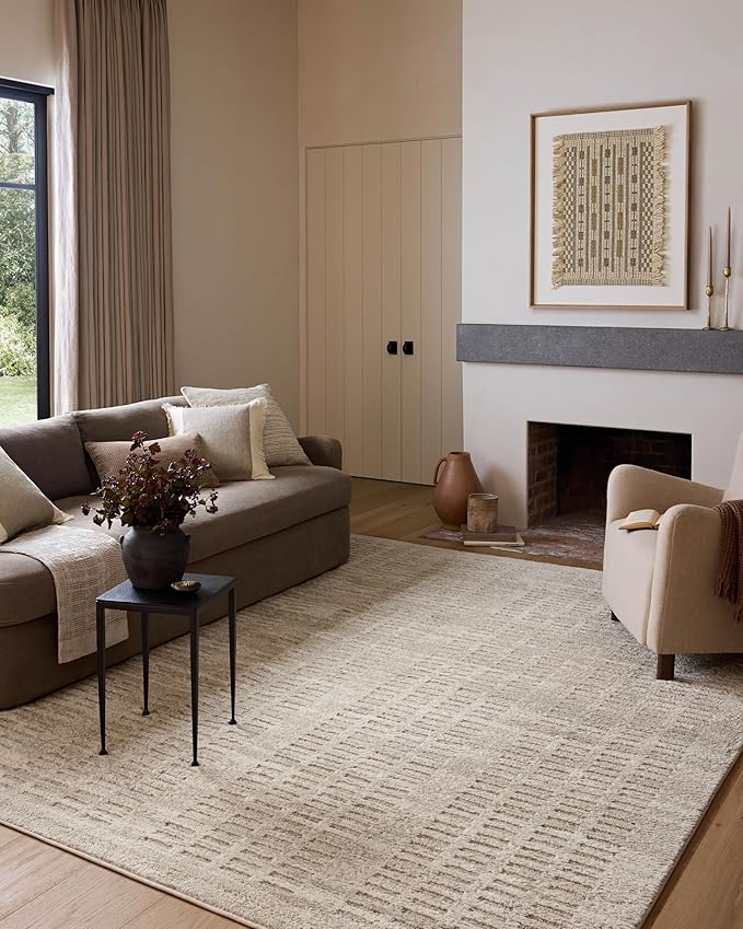 Loloi Amber Lewis Monty Collection MOT-03 Ivory/Beige 2'-7" x 4', .50" Pile Height, Area Rug