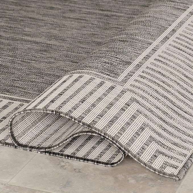 nuLOOM 4' x 6' Outdoor Area Rug, Casual Design with Striped Border, Stain Resistant, Highly Durable, for Patio, Balcony, Bedroom, Living Room, Dining Room, Bathroom, Steel