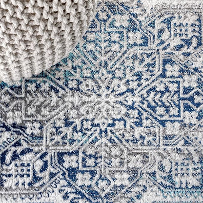 JONATHAN Y Modern Vintage Medallion Navy/Light Gray 6' Round Indoor Area Rug, Country, Floral, Easy-Cleaning for Living Room, Bedroom, Kitchen, Pet Friendly, Non-Shedding (MDP100B-6R)