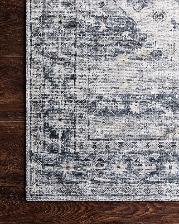 Loloi II Skye Collection SKY-02 Silver/Grey 7'-6" x 9'-6" Area Rug