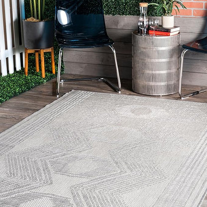 nuLOOM 10' x 13' Outdoor Tribal Geometric Area Rug, Stain Resistant, Weather Resistant, High Traffic, Patio, Balcony, Outside, Ranya Light Grey