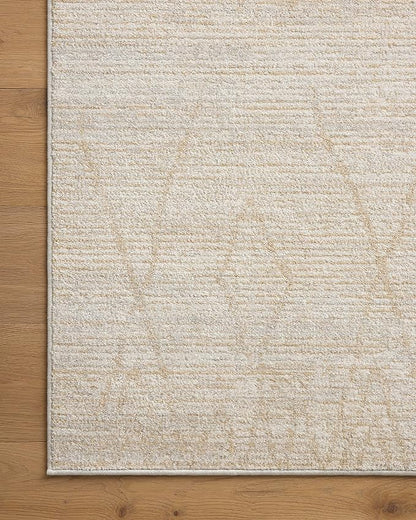 Loloi Kamala Collection KAM-03 Natural/Mist 4'-0" x 6'-0" Accent Rug