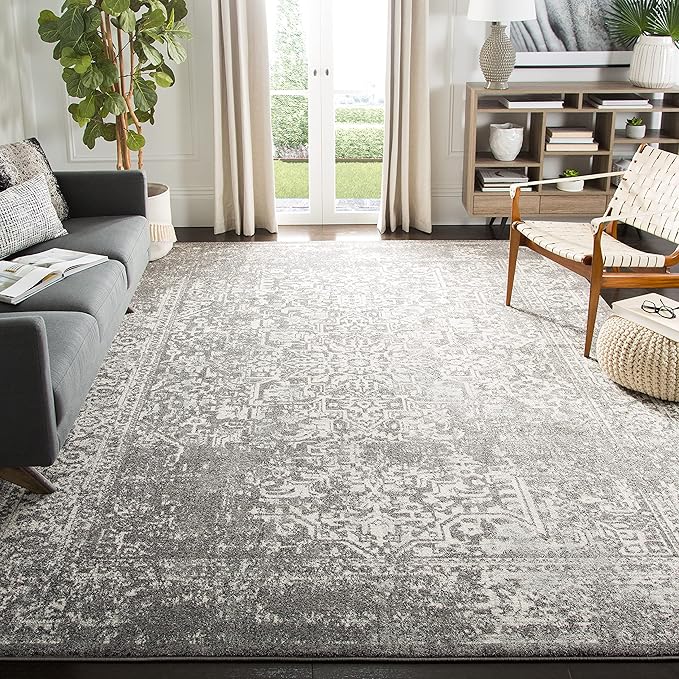 SAFAVIEH Evoke Collection Area Rug - 5'3" Square, Grey & Ivory, Distressed Design, Non-Shedding & Easy to Clean, Ideal for Living Room, Bedroom, Dining Space (EVK256D)