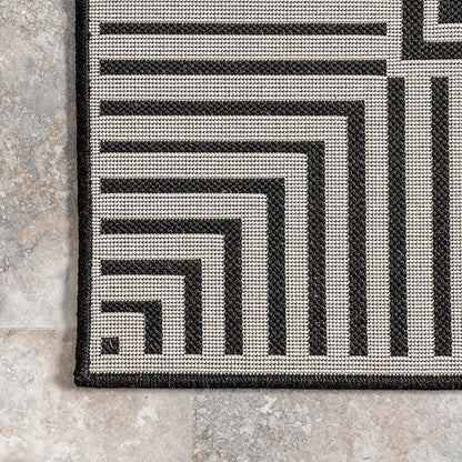 nuLOOM 9'6" x 12' Outdoor Area Rug, Casual Design With Striped Border, Stain Resistant, Highly Durable, For Patio, Balcony, Bedroom, Living Room, Dining Room, Bathroom, Black