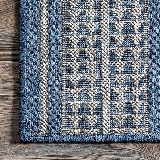 nuLOOM 6'7" Round Outdoor Tribal Geometric Area Rug, Stain Resistant, Weather Resistant, High Traffic, Patio, Balcony, Outside, Ranya Blue