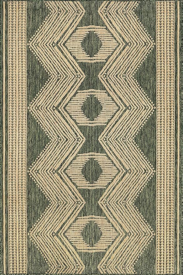 nuLOOM 8' x 10' Outdoor Tribal Geometric Area Rug, Stain Resistant, Weather Resistant, High Traffic, Patio, Balcony, Outside, Ranya Green