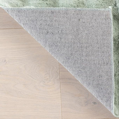 nuLOOM 3'9" x 6' Cozy Plush Area Rug, Machine Washable, Non-Slip, Soft Fluffy Shag Carpet for Living Room Bedroom Kids Room Nursery Home Decor, Jeni Green