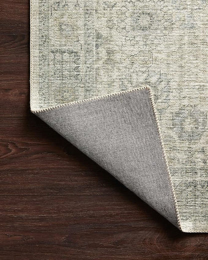 Loloi Skye Collection SKY-14 Natural/Sage 6'-0" x 9'-0" Area Rug