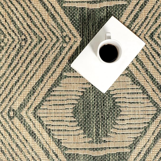 nuLOOM 8' x 10' Outdoor Tribal Geometric Area Rug, Stain Resistant, Weather Resistant, High Traffic, Patio, Balcony, Outside, Ranya Green